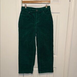 Style & Co Green Corduroy Pants Women’s Size 8 Straight Leg Stretch